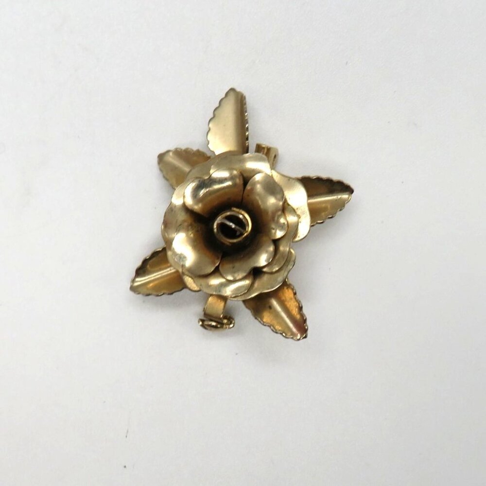 Vintage Rose Brooch Gold Tone Floral Brooch Leaf Accents Safety‎ Clasp